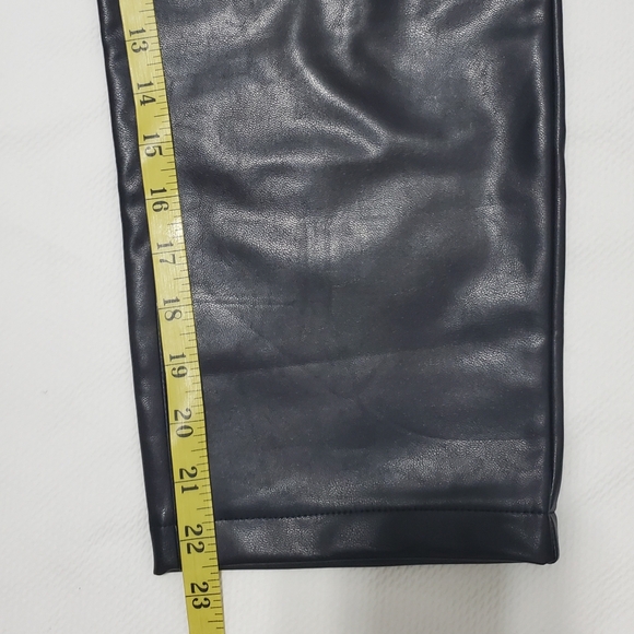 Abercrombie & Fitch Vegan Leather Ankle Straight Ultra High Rise Jeans 27 Waist - Picture 10 of 10